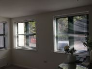 wood venetian blinds38