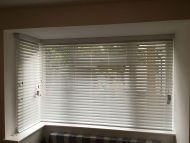 wood venetian blinds113